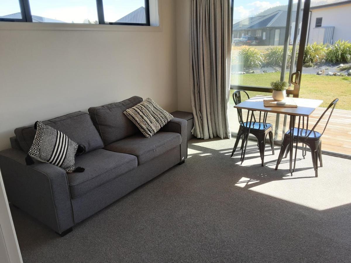 Two Thumbs Unit 2 Appartement Lake Tekapo Buitenkant foto